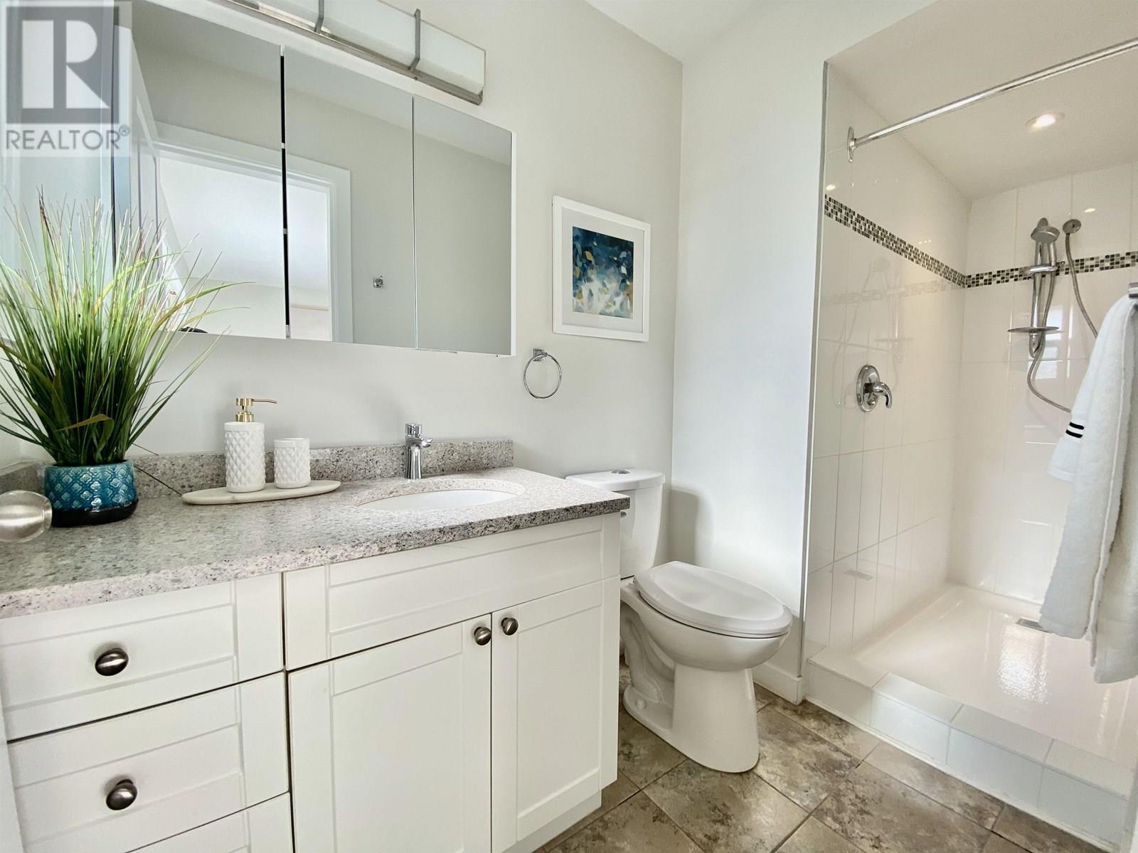 2 Benson Drive, Port Moody, British Columbia  V3H 3P7 - Photo 22 - R3015312