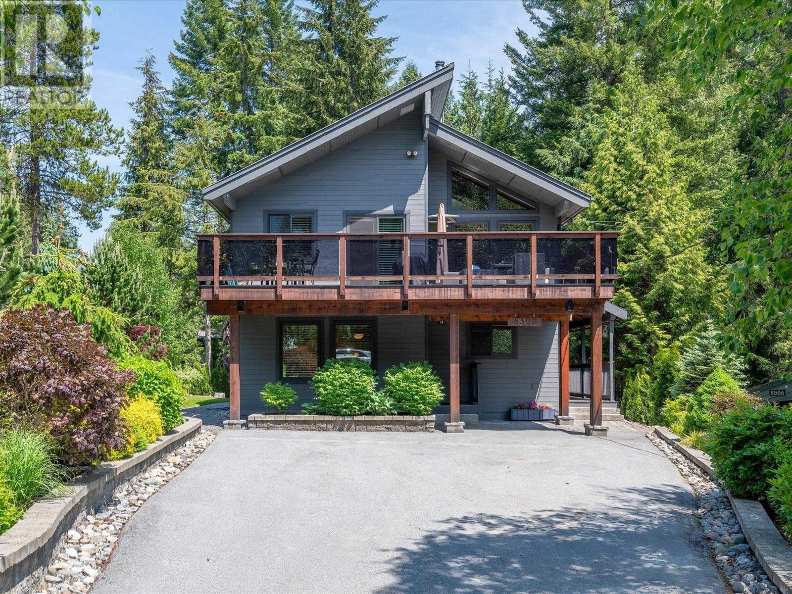 8502 BUCKHORN DRIVE, Whistler, British Columbia