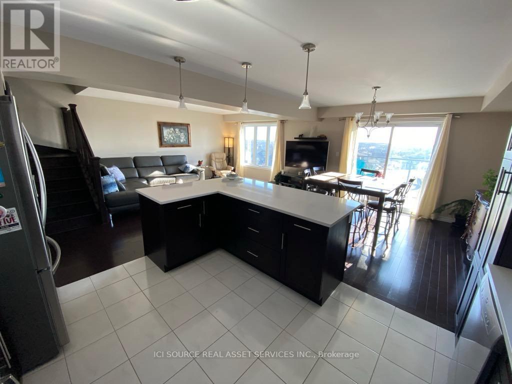 14 Fieldstone Drive, Greater Sudbury, Ontario  P3B 0C4 - Photo 13 - X12185032