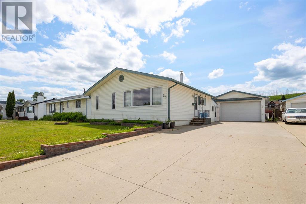 25 Fitzgerald Avenue, Fort McMurray, Alberta