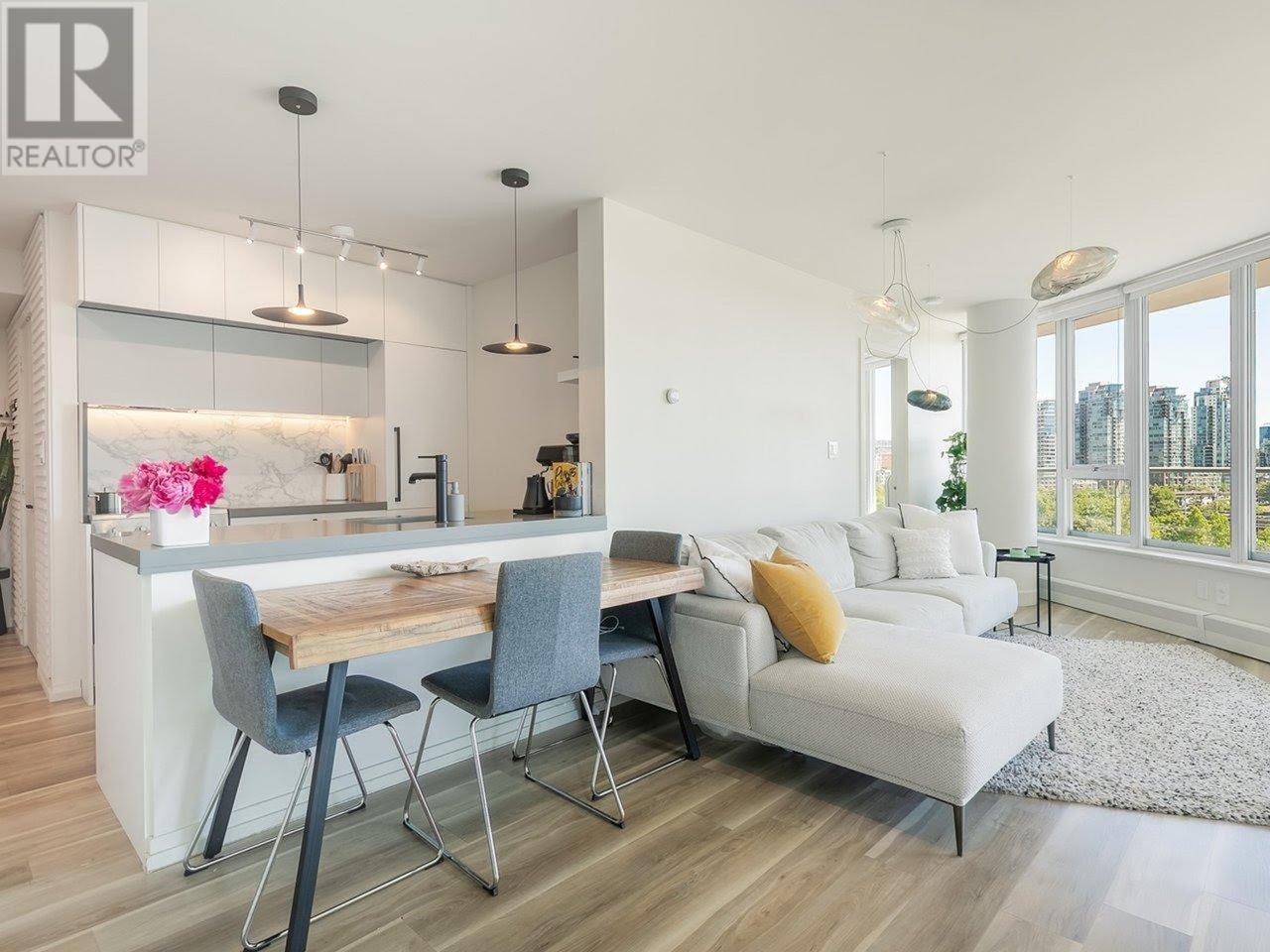 1002 58 Keefer Place, Vancouver, British Columbia  V6B 0B8 - Photo 1 - R3014741