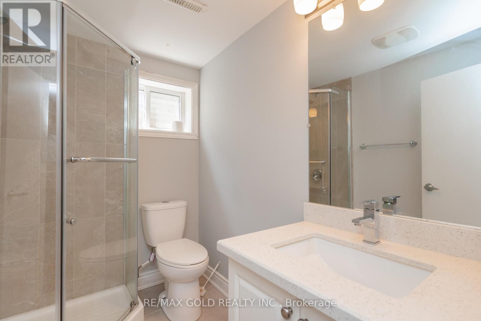 28 Earlton Court, Brampton (Southgate), Ontario  L6T 2B8 - Photo 37 - W12218749