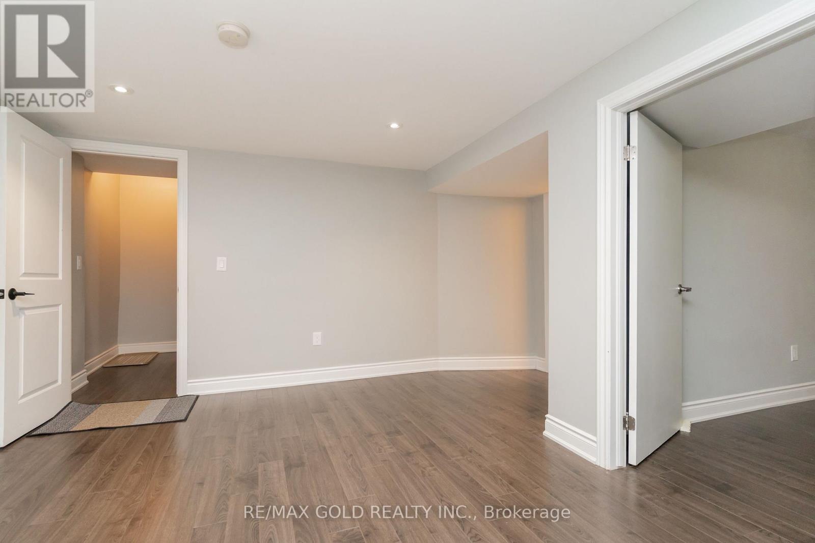28 Earlton Court, Brampton (Southgate), Ontario  L6T 2B8 - Photo 34 - W12218749