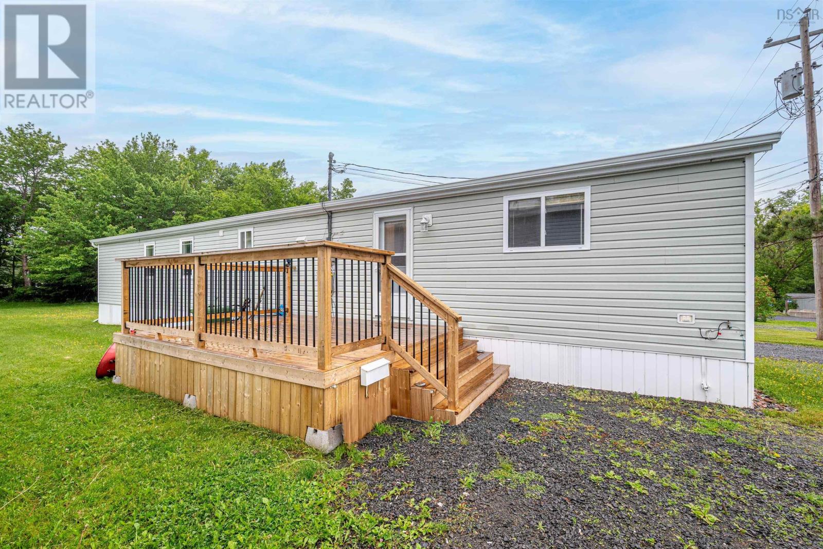 Property at 48 Champlain Avenue image 2