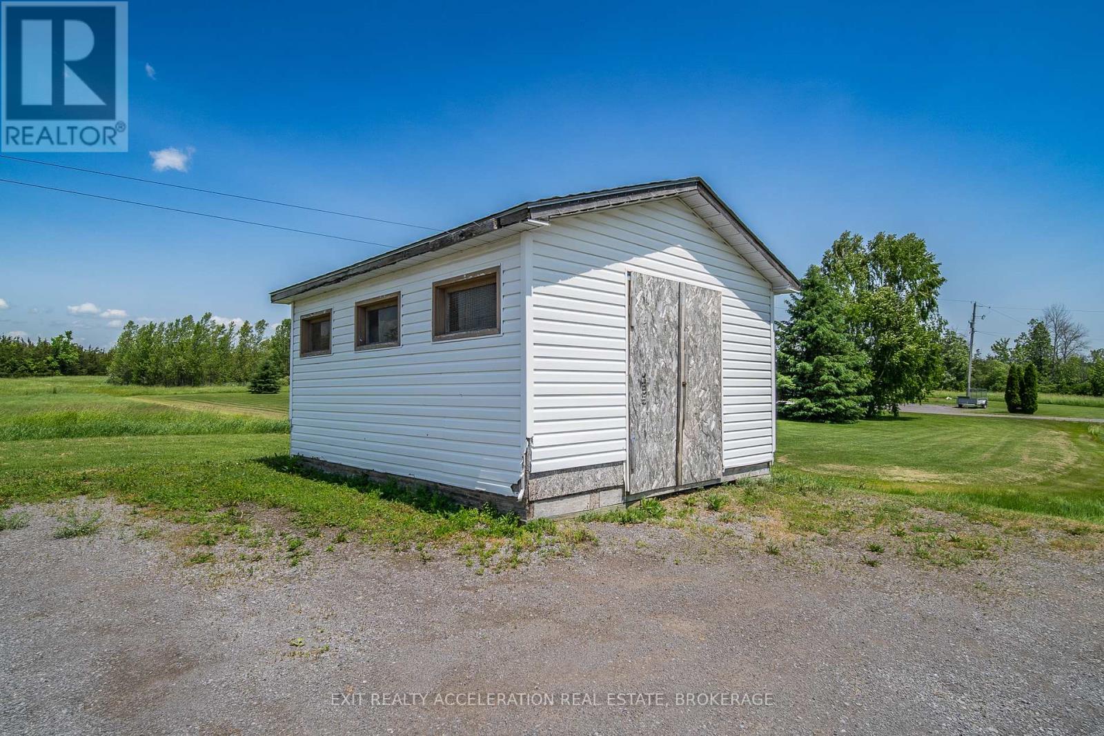 1633 Lazier Road, Tyendinaga, Ontario  K0K 3A0 - Photo 10 - X12220268