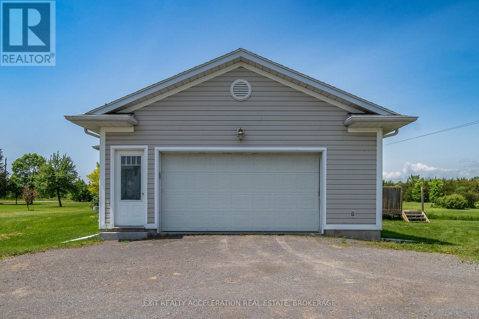 1633 Lazier Road, Tyendinaga, Ontario  K0K 3A0 - Photo 3 - X12220268