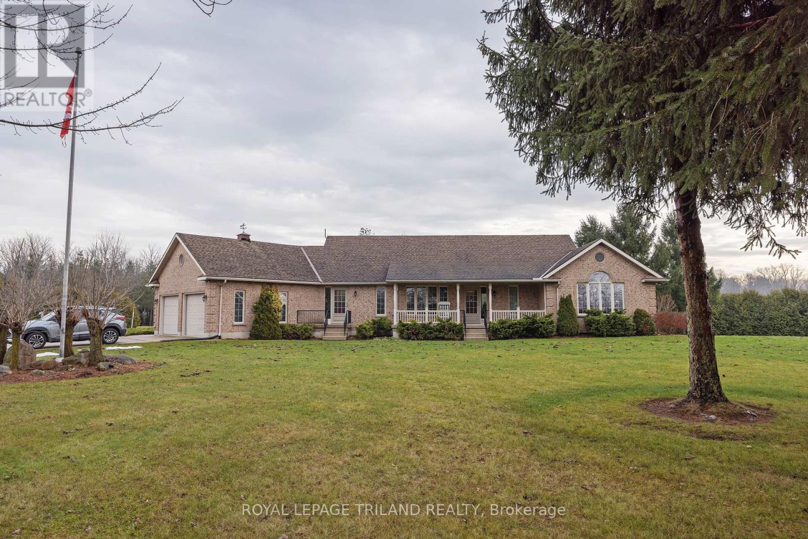 22164 DUNDONALD ROAD, Southwest Middlesex, Ontario