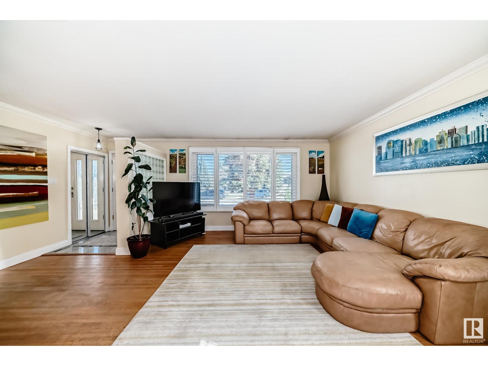 Property at 11731 38A AV NW image 5