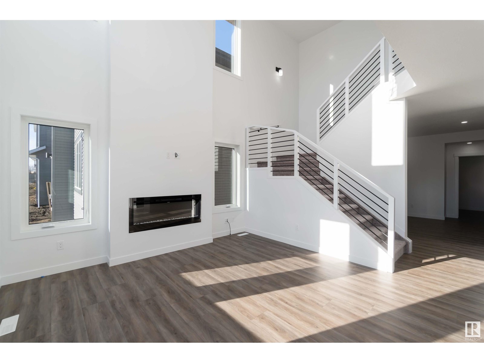 Property at 1651 12 ST NW image 1