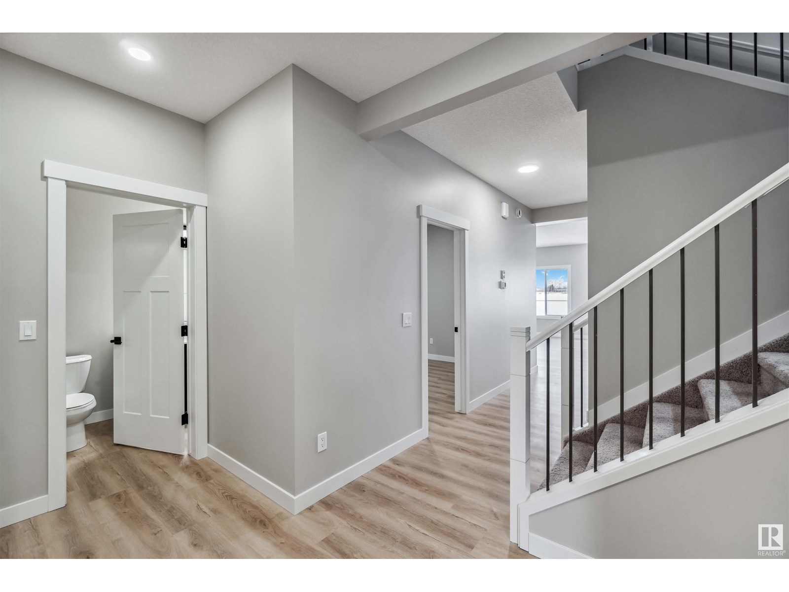 Property at 1659 12 ST NW image 1