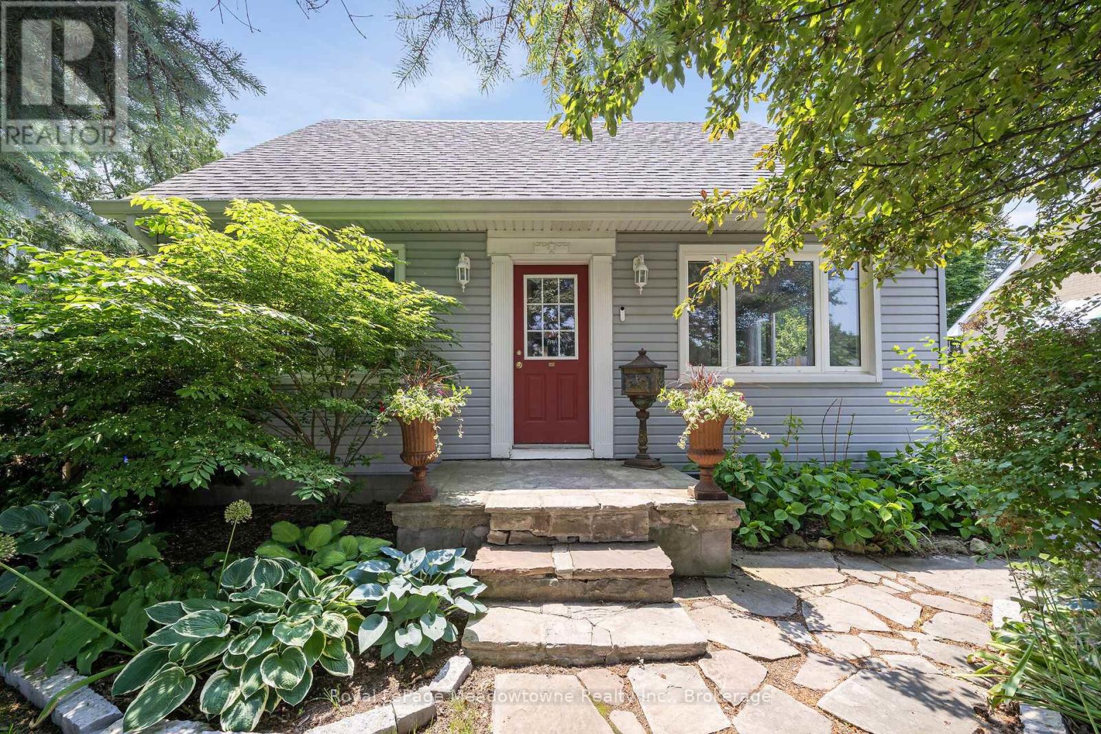 24 DELREX BOULEVARD, Halton Hills, Ontario