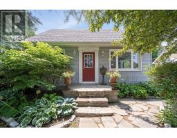 24 DELREX BOULEVARD, Halton Hills, Ontario