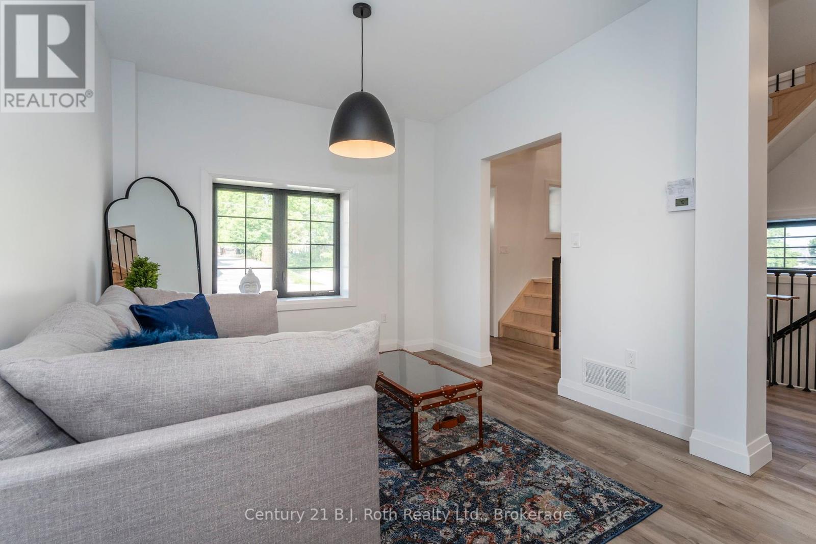 Property at 339 FIRST STREET W image 3