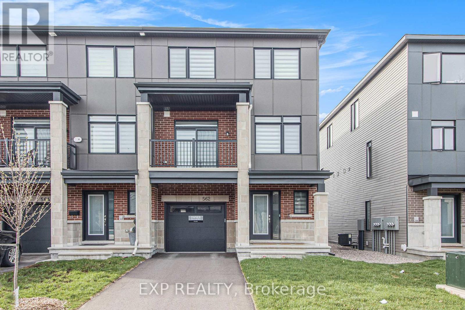 562 TAHOE HEIGHTS, Ottawa, Ontario