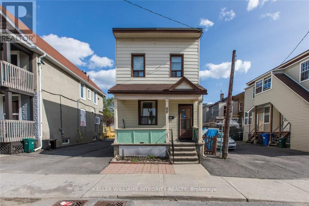 88 POPLAR STREET, Ottawa, Ontario