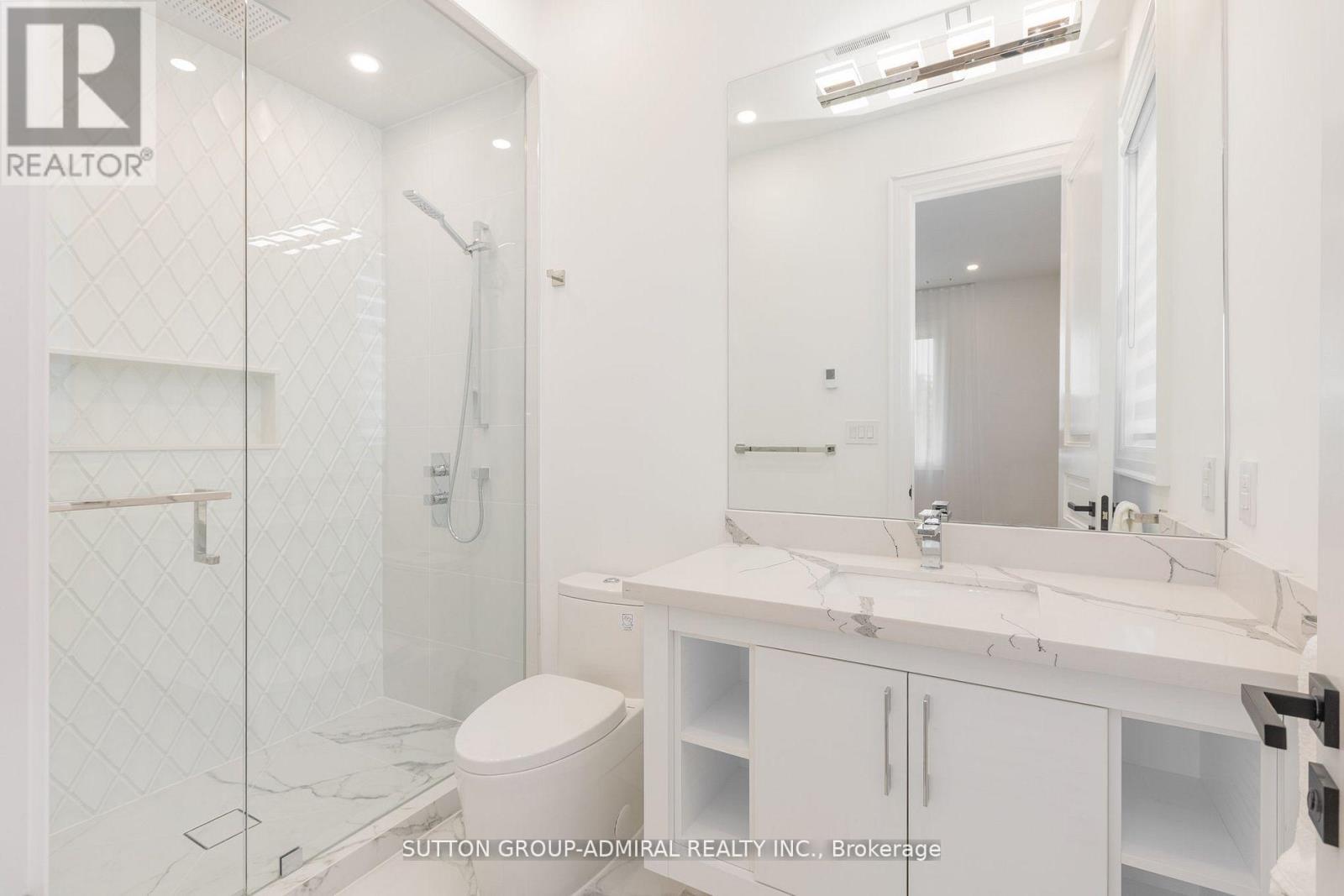 125 Regina Avenue, Toronto (Englemount-Lawrence), Ontario  M6A 1R8 - Photo 23 - C12219962