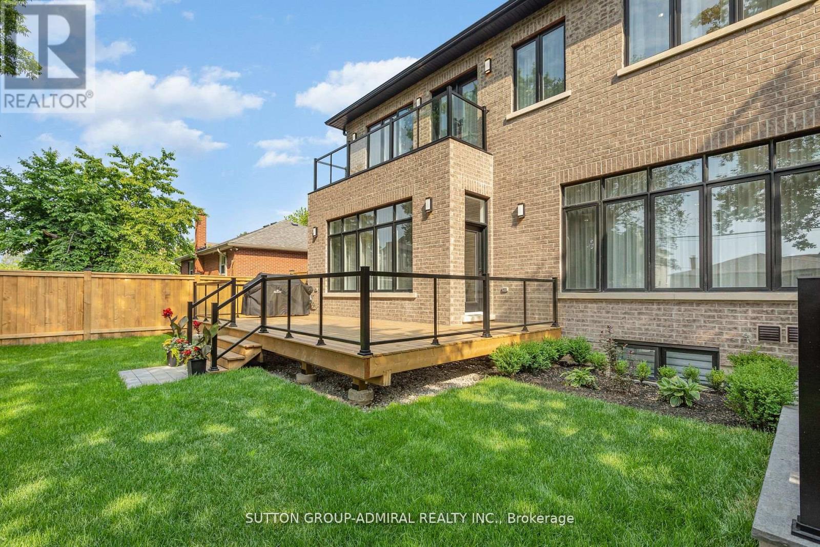 125 Regina Avenue, Toronto (Englemount-Lawrence), Ontario  M6A 1R8 - Photo 34 - C12219962