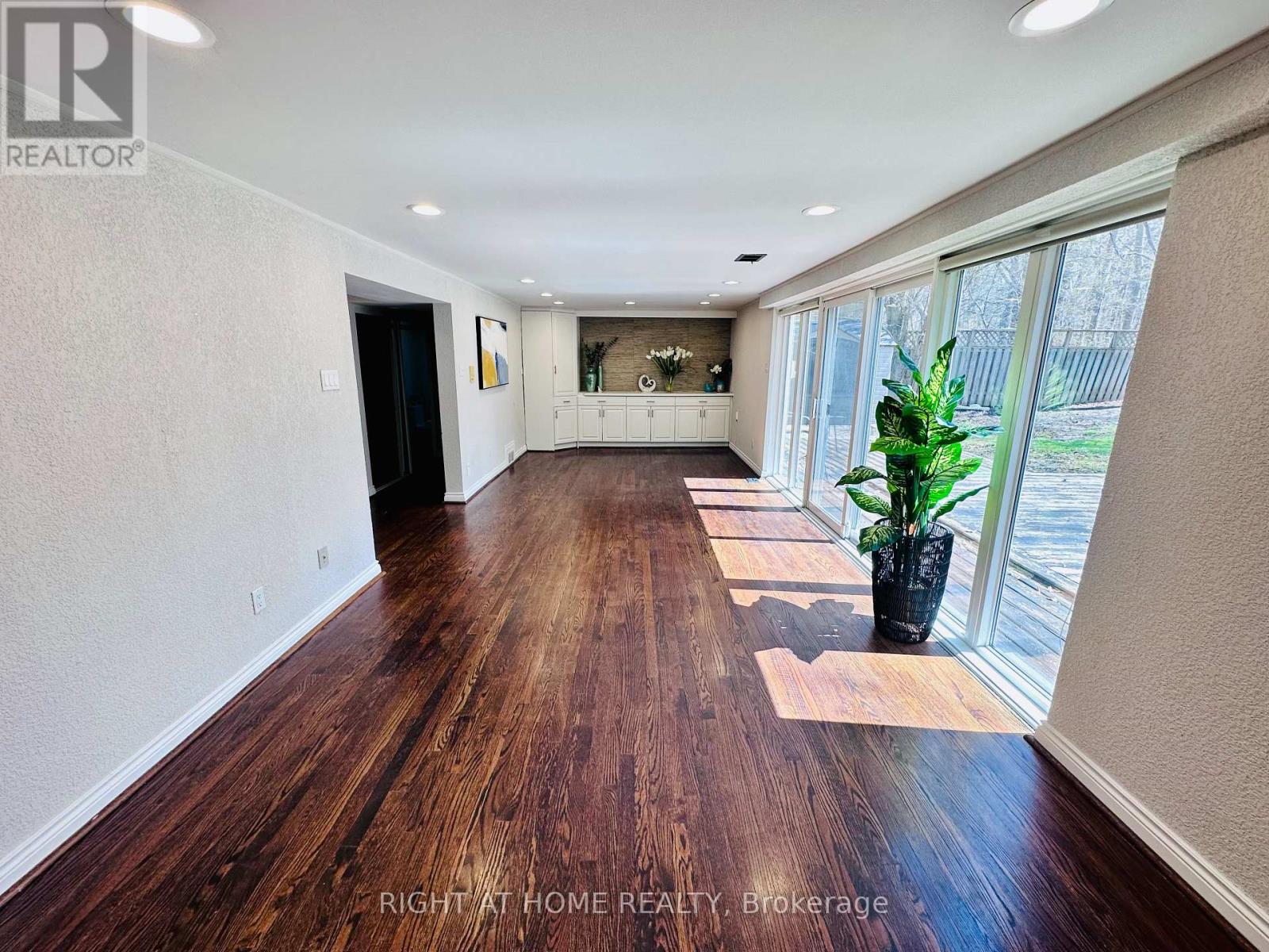 23 Christine Crescent, Toronto (Willowdale West), Ontario  M2R 1A4 - Photo 12 - C12220000