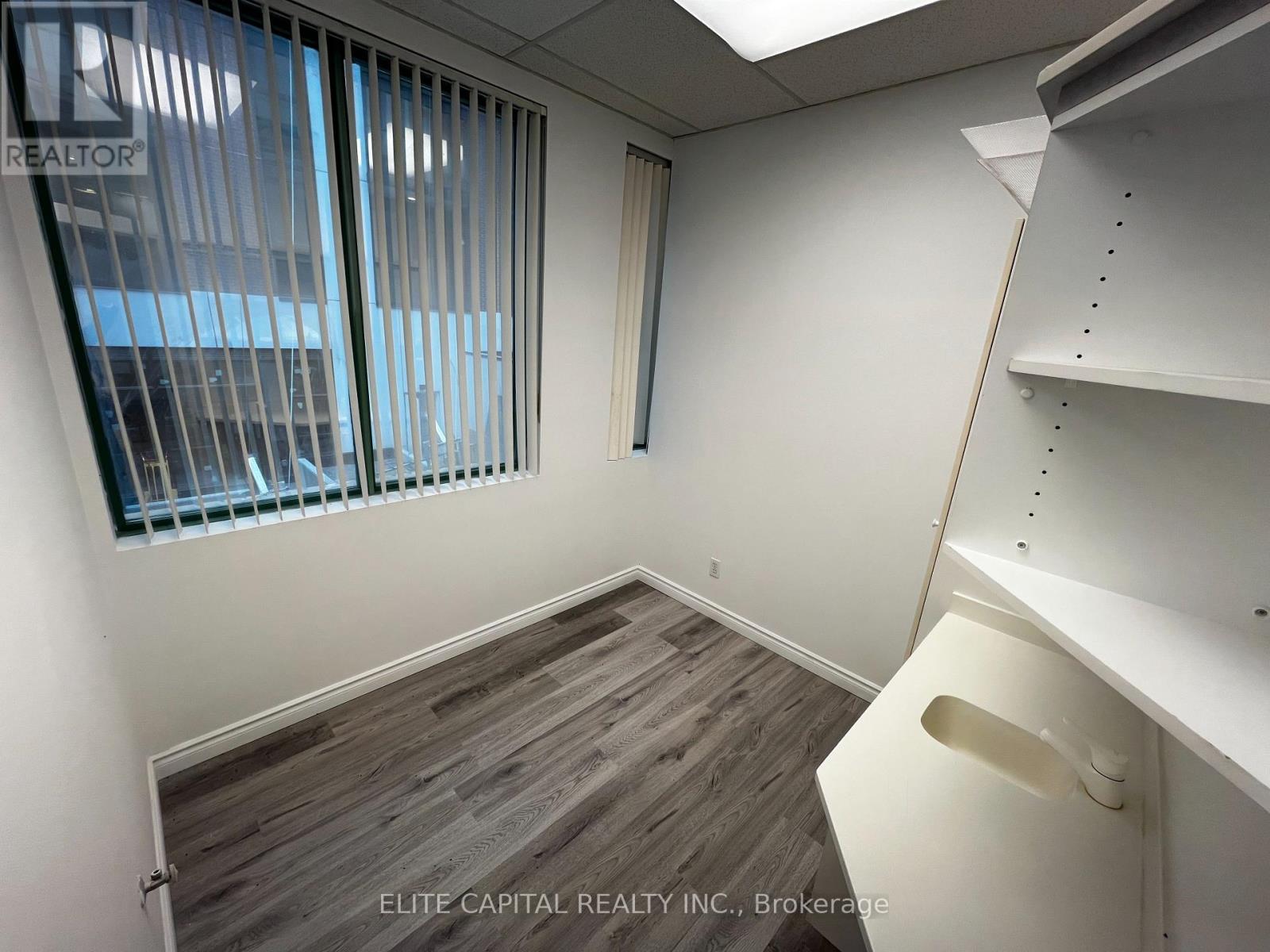 209 - 701 Sheppard Avenue E, Toronto (Bayview Village), Ontario  M2K 2Z3 - Photo 13 - C12220004