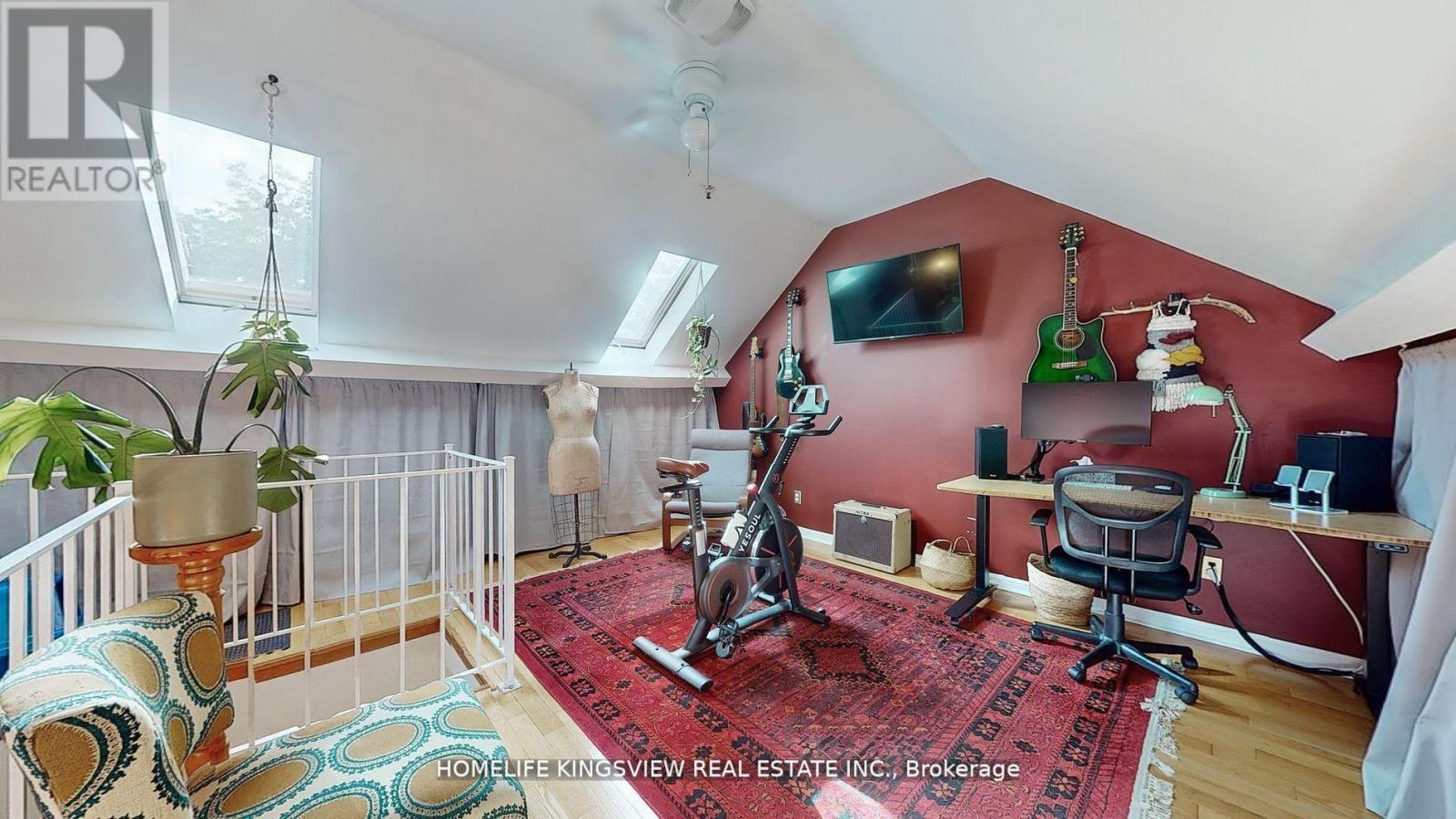 144 Clinton Street, Toronto (Palmerston-Little Italy), Ontario  M6G 2Y3 - Photo 15 - C12220120
