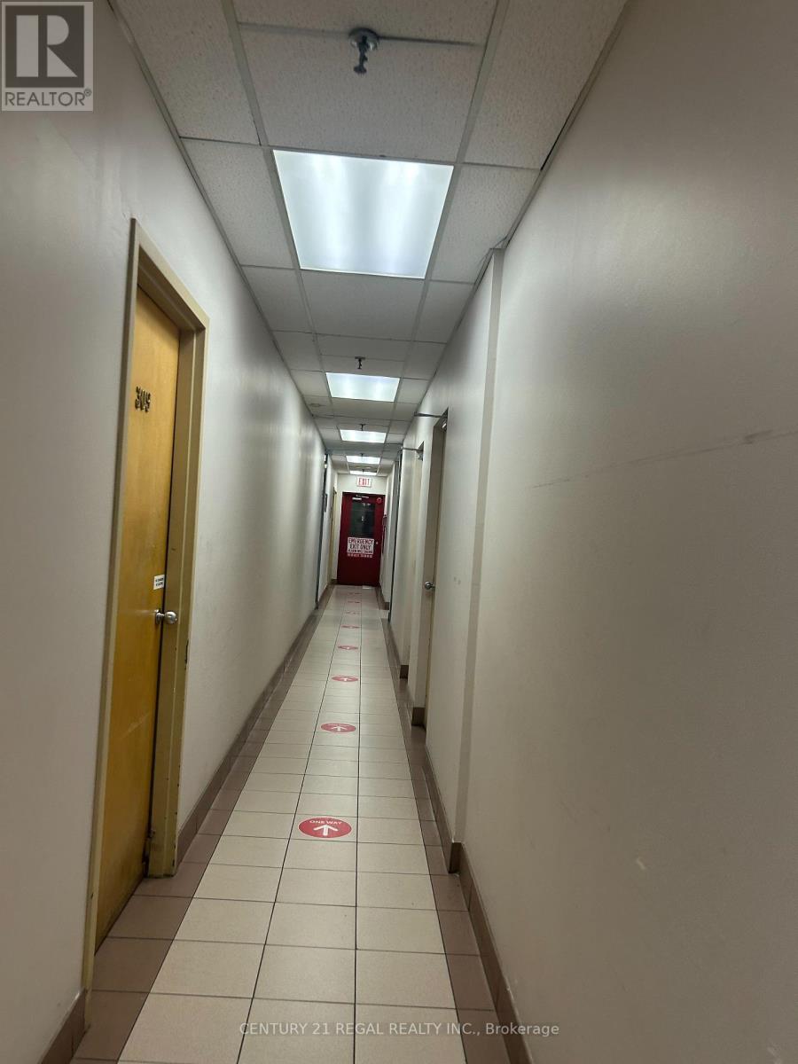 307 - 280 Spadina Avenue, Toronto, Ontario M5T 3A5 - Photo 6 - C12220275