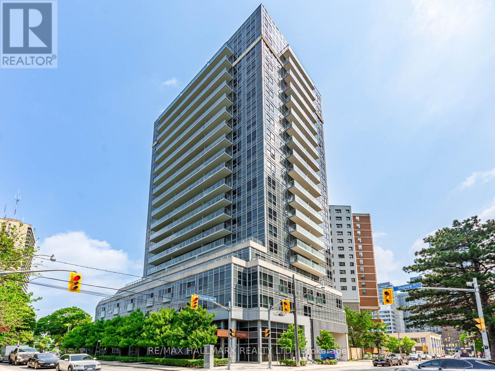 1702 - 58 ORCHARD VIEW BOULEVARD, Toronto, Ontario