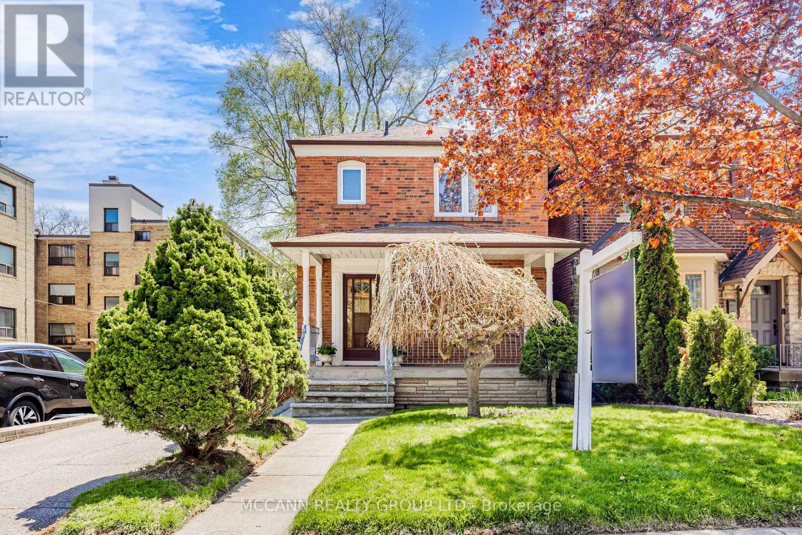407 ROSELAWN AVENUE, toronto (lawrence park south), Ontario