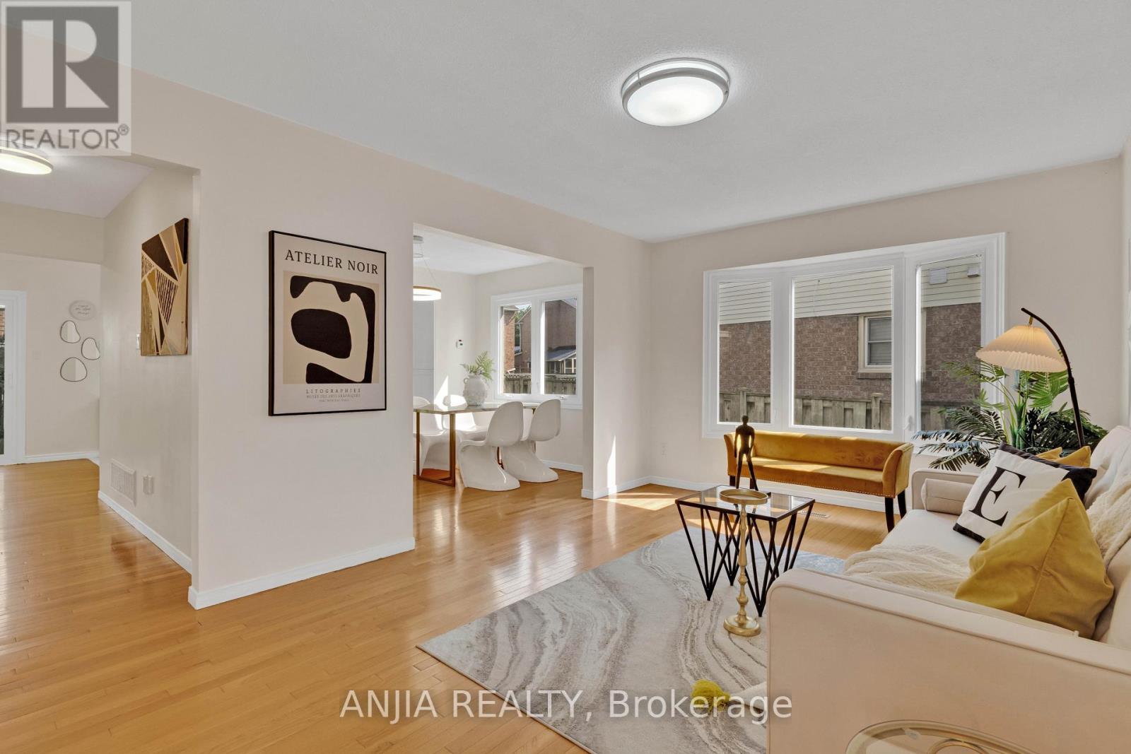 Property at 70 ELMFIELD CRESCENT image 4