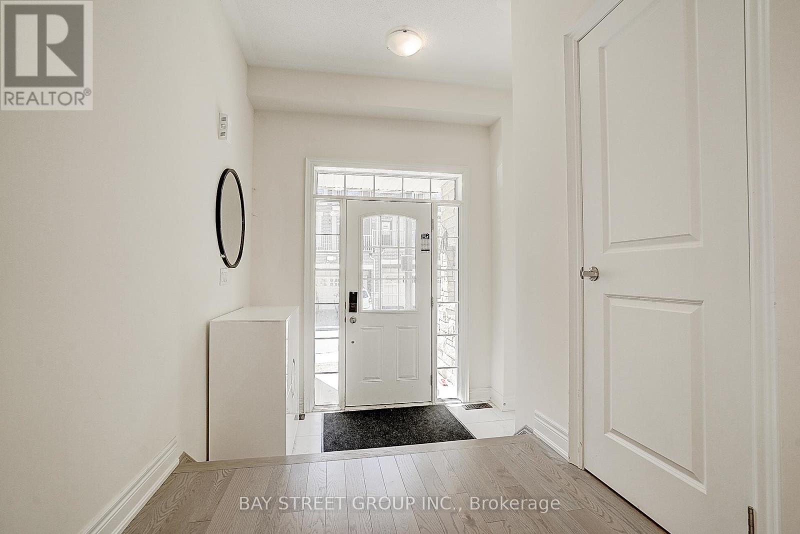 Property at 34 PHILLIPSEN WAY image 3