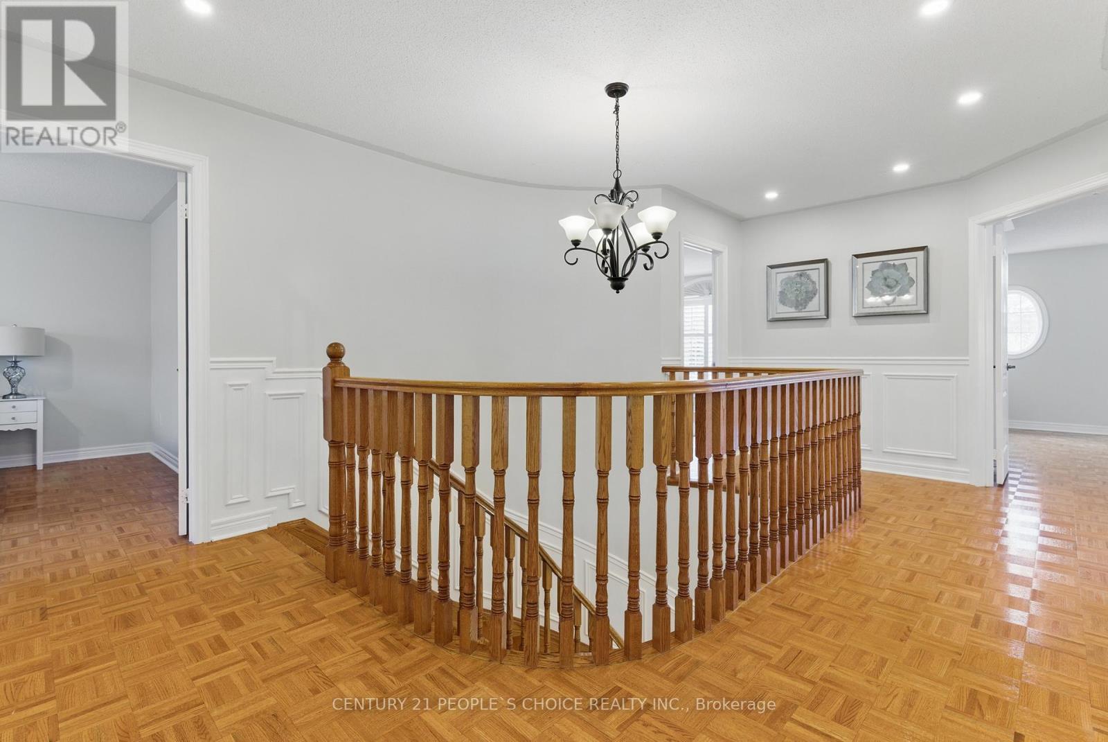 488 Morning Dove Drive, Oakville, Ontario  L6H 7A5 - Photo 16 - W12220082