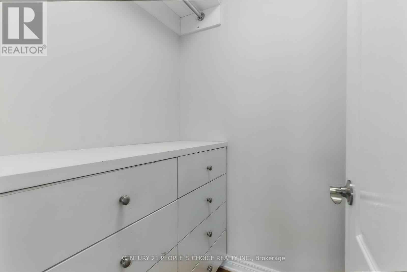 488 Morning Dove Drive, Oakville, Ontario  L6H 7A5 - Photo 25 - W12220082