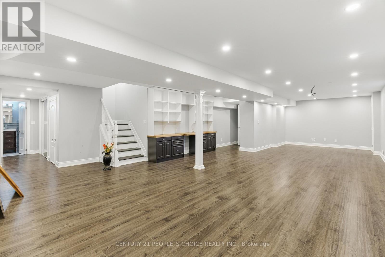 488 Morning Dove Drive, Oakville, Ontario  L6H 7A5 - Photo 32 - W12220082