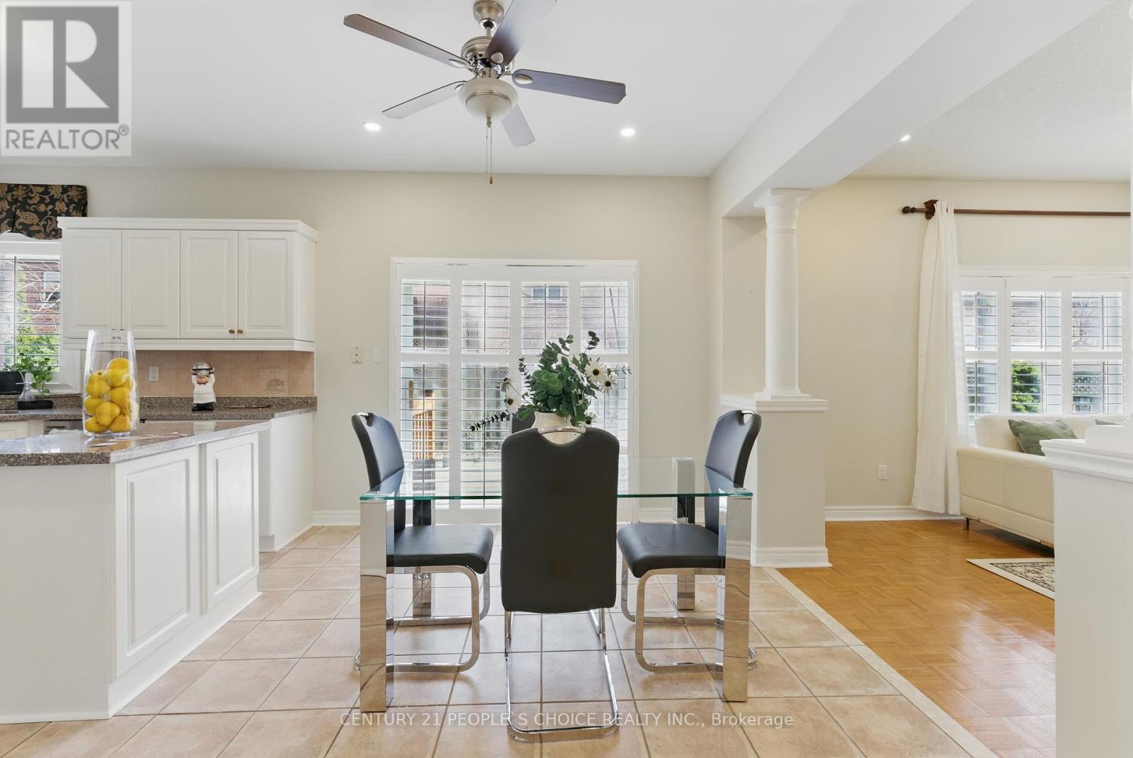 488 Morning Dove Drive, Oakville, Ontario  L6H 7A5 - Photo 9 - W12220082