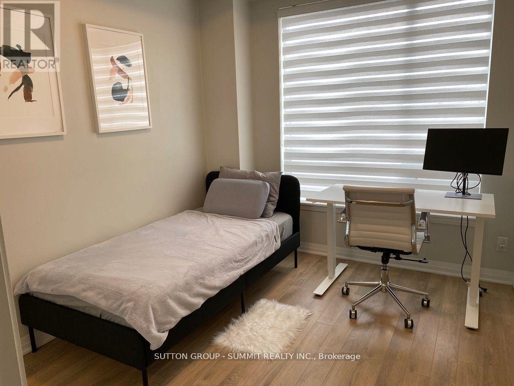 30 - 650 Atwater Avenue, Mississauga, Ontario  L5G 0B6 - Photo 18 - W12220246