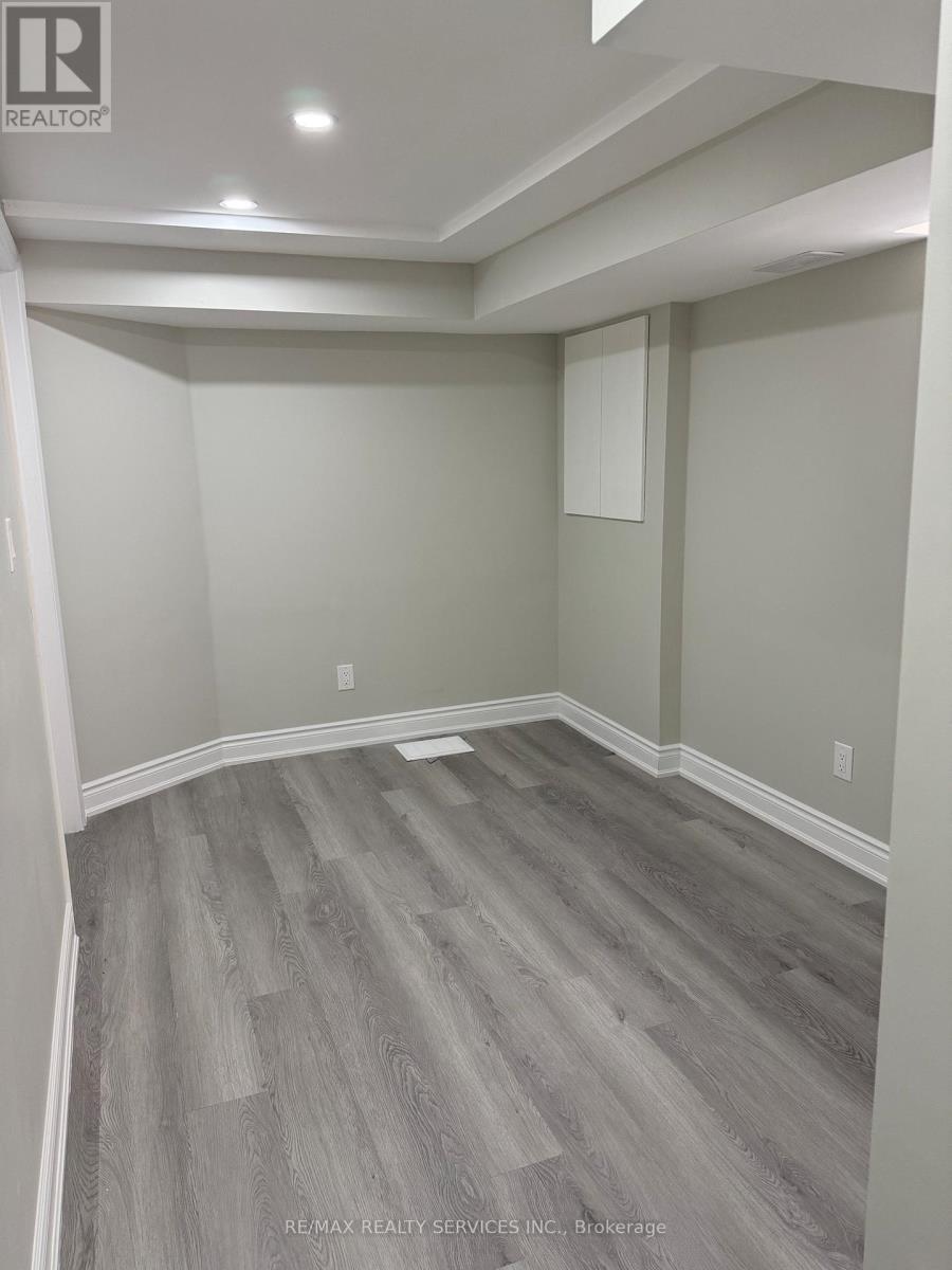 Bsmt - 8 Cordgrass Crescent, Brampton, Ontario  L6R 1Y4 - Photo 5 - W12220256