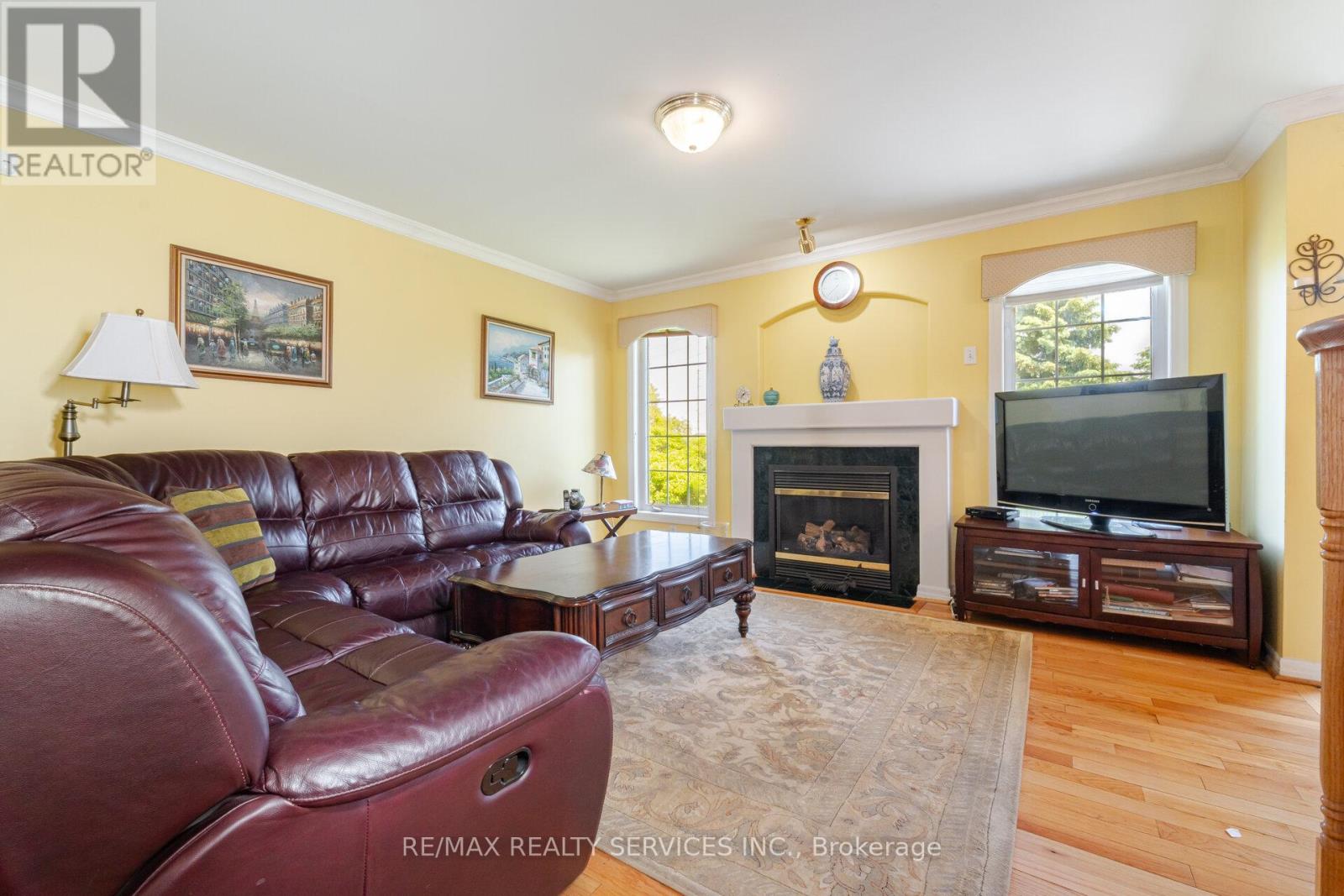 18 Sherbo Crescent, Brampton (Fletcher's Meadow), Ontario  L7A 2A1 - Photo 14 - W12220330
