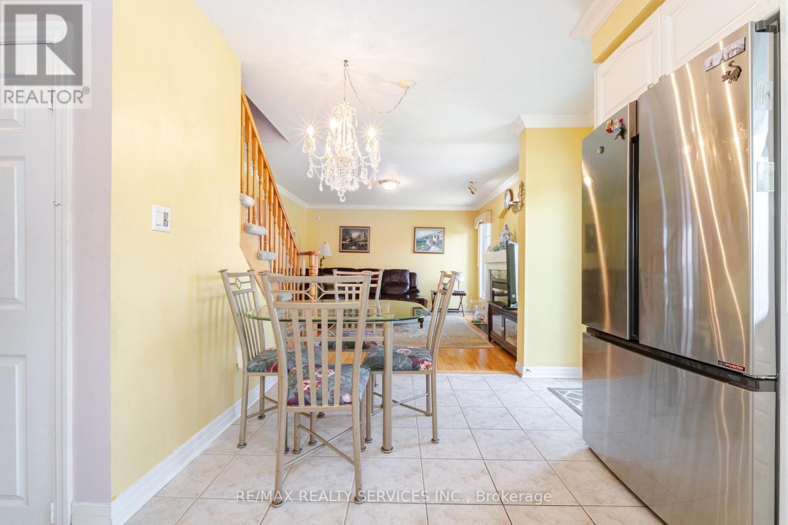 18 Sherbo Crescent, Brampton (Fletcher's Meadow), Ontario  L7A 2A1 - Photo 18 - W12220330