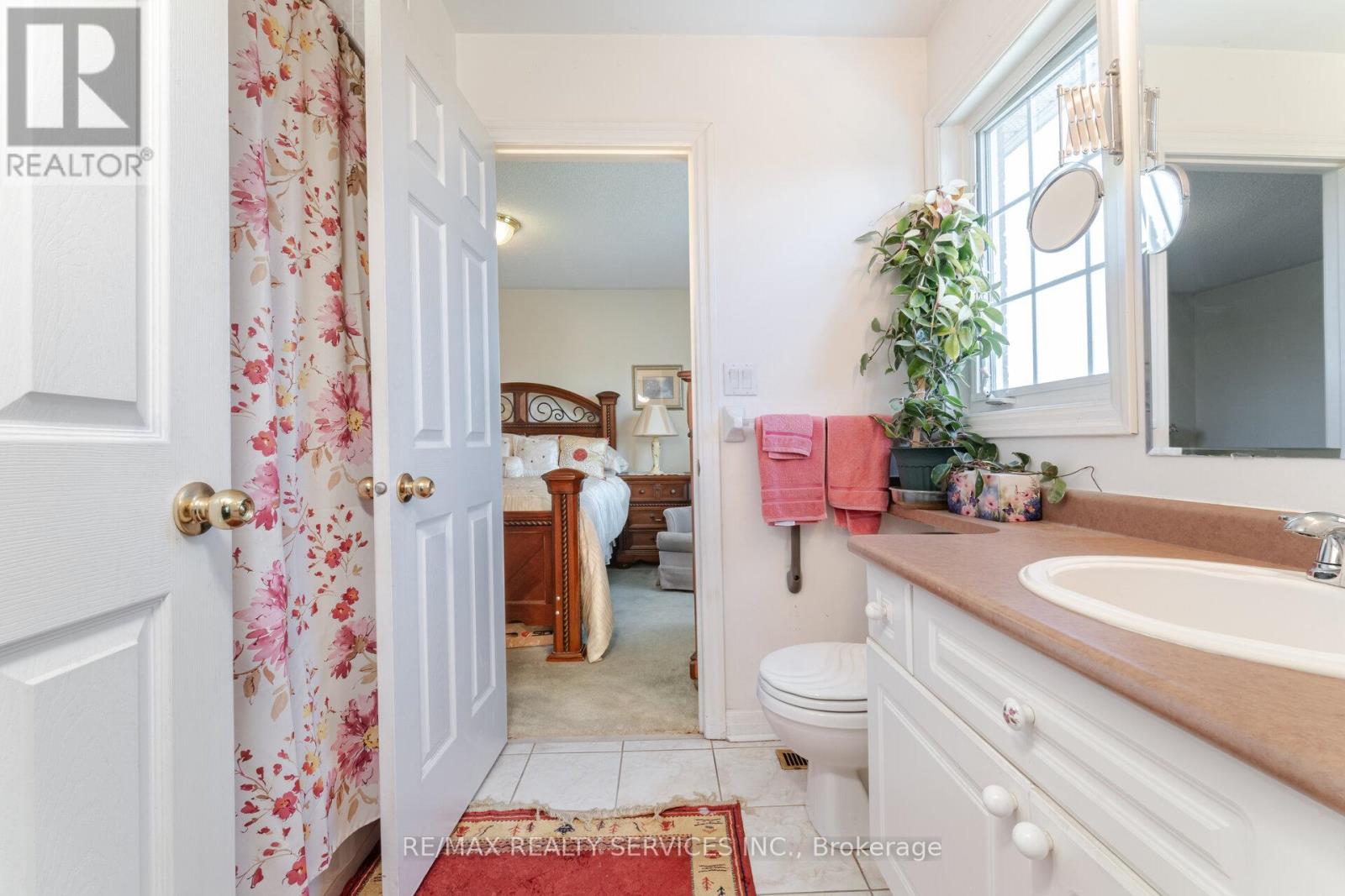 18 Sherbo Crescent, Brampton (Fletcher's Meadow), Ontario  L7A 2A1 - Photo 32 - W12220330