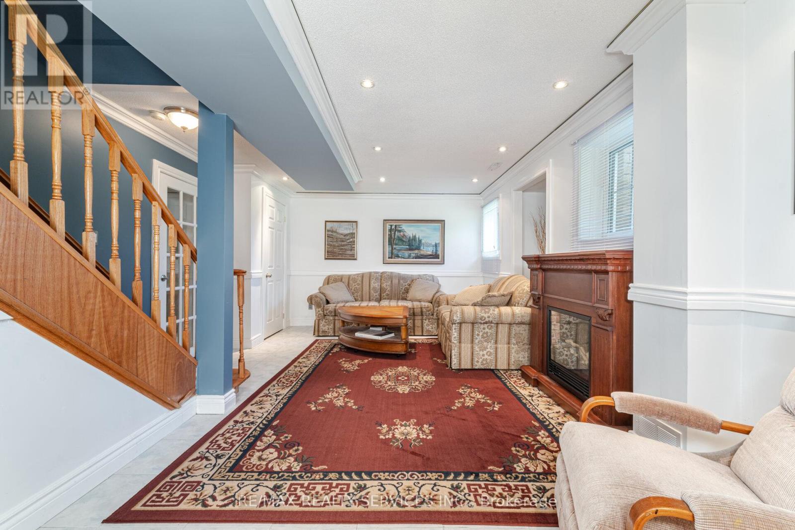 18 Sherbo Crescent, Brampton (Fletcher's Meadow), Ontario  L7A 2A1 - Photo 38 - W12220330
