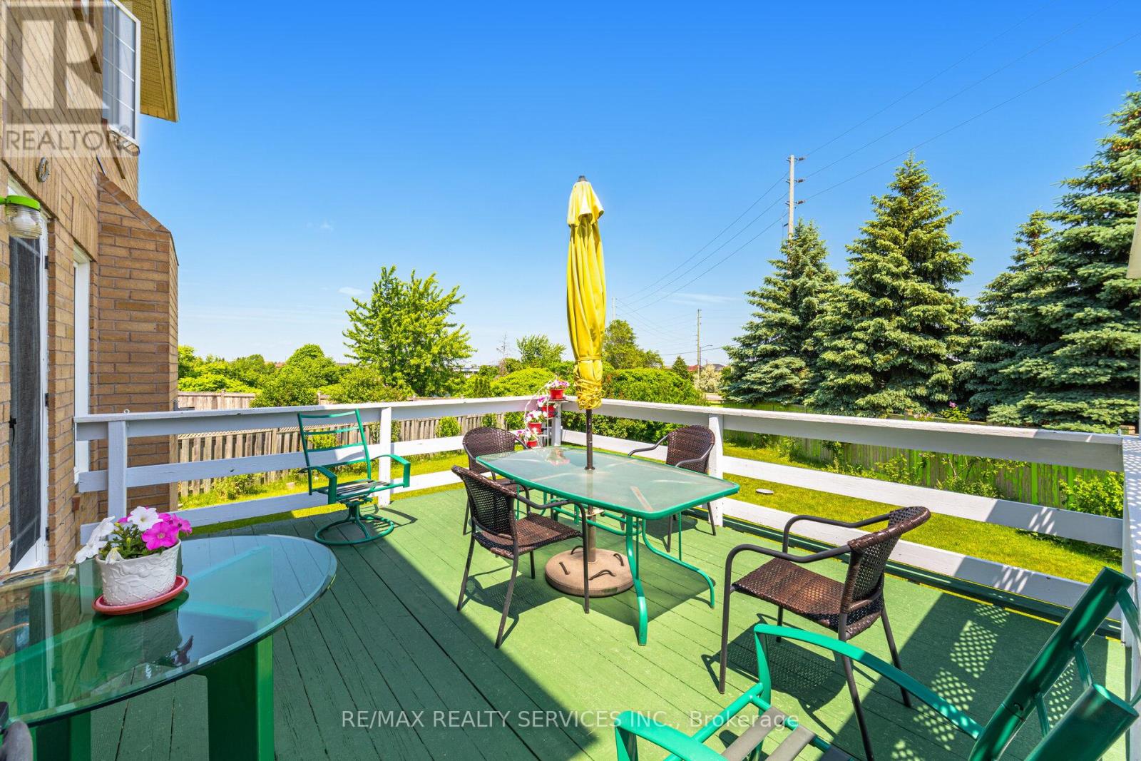 18 Sherbo Crescent, Brampton (Fletcher's Meadow), Ontario  L7A 2A1 - Photo 45 - W12220330