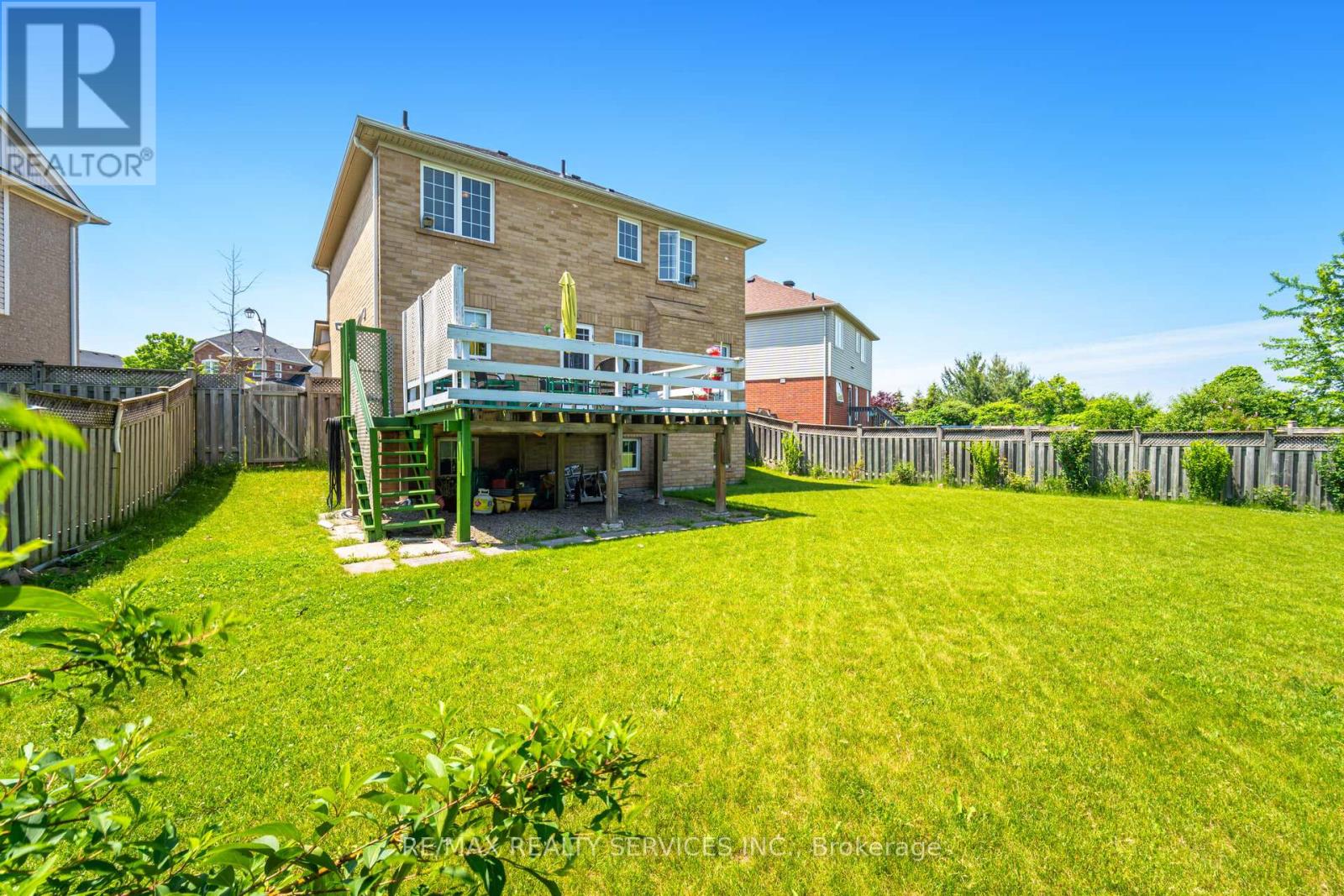 18 Sherbo Crescent, Brampton (Fletcher's Meadow), Ontario  L7A 2A1 - Photo 48 - W12220330