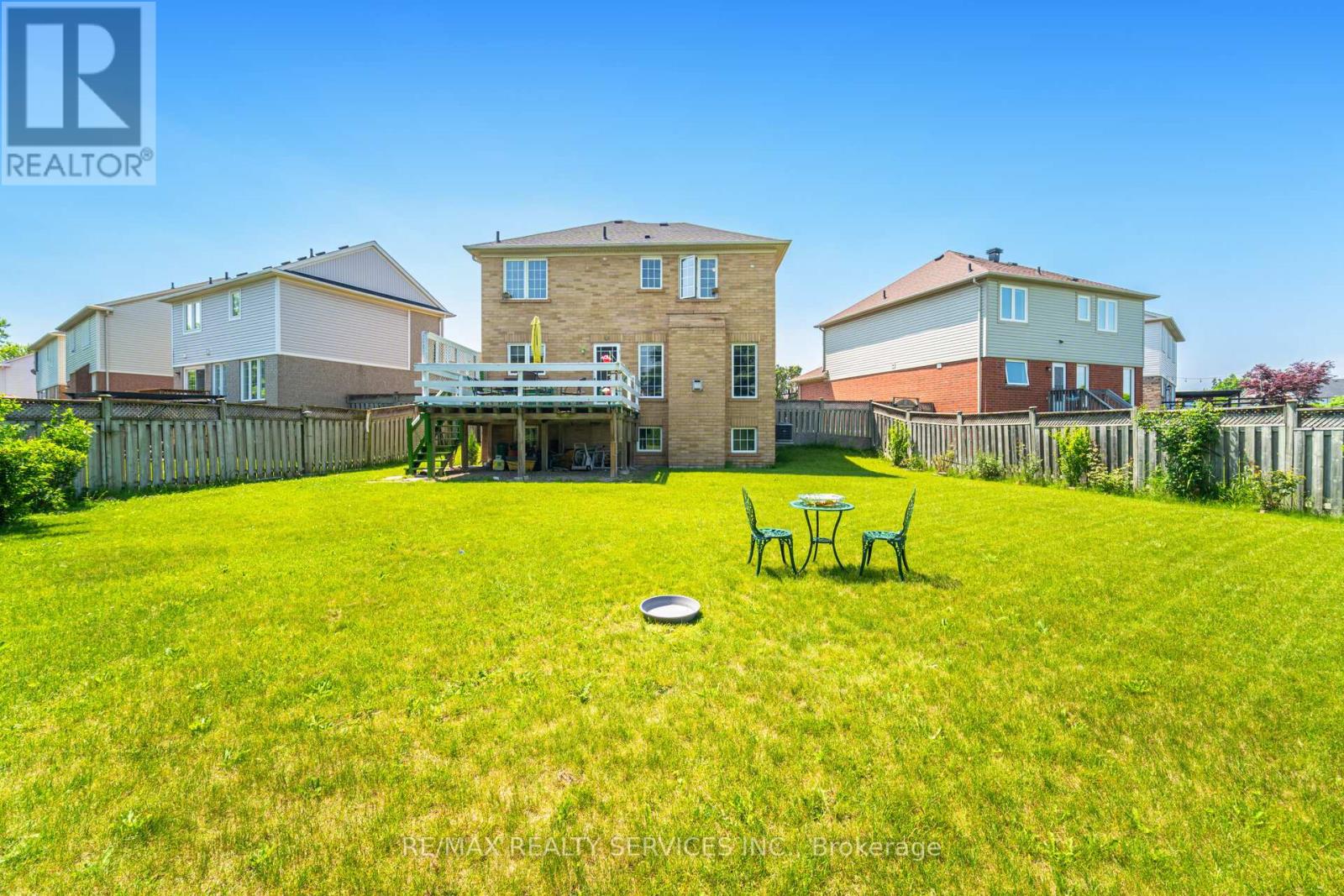 18 Sherbo Crescent, Brampton (Fletcher's Meadow), Ontario  L7A 2A1 - Photo 50 - W12220330