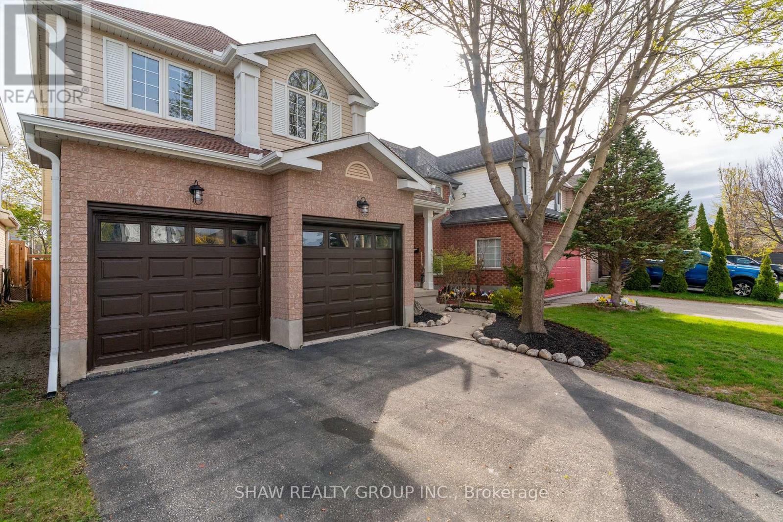 Property at 9 GAW CRESCENT image 4