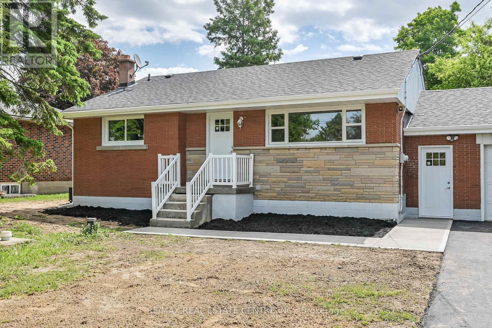 Property at 1645 GLANCASTER ROAD image 4