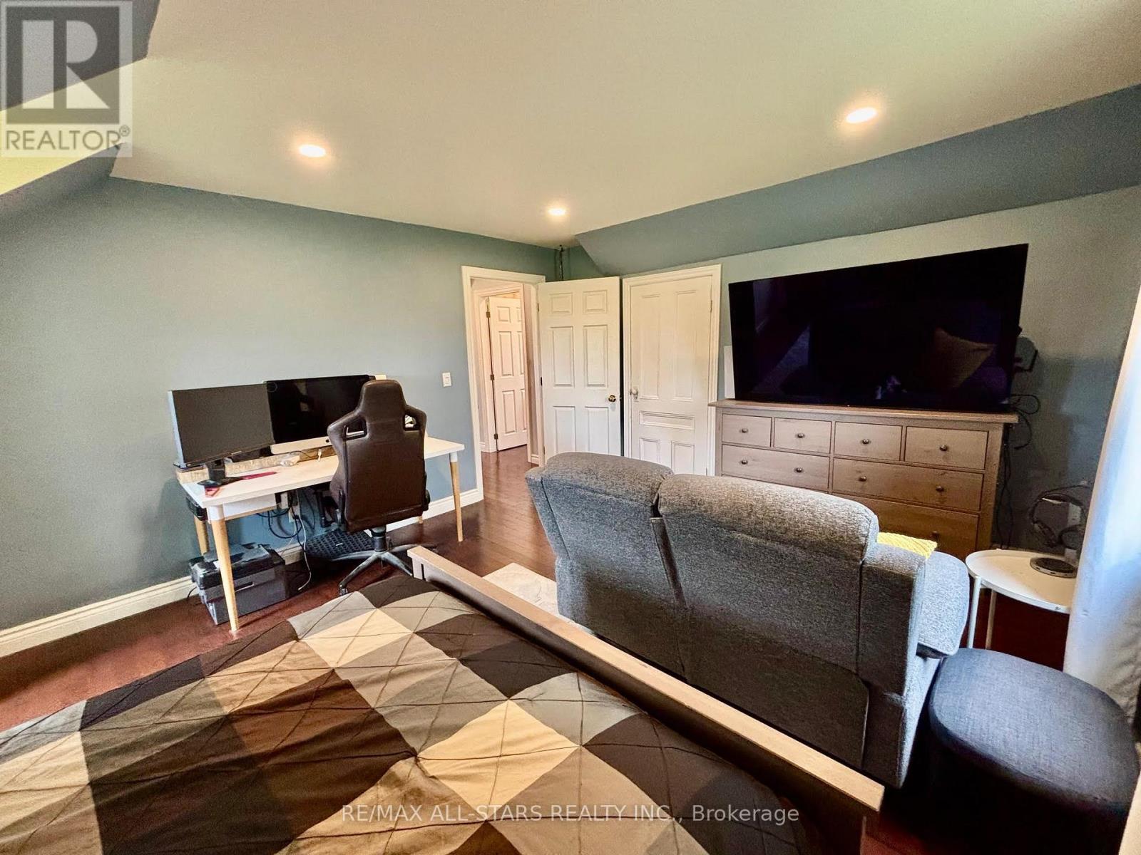 777 Cambray Road, Kawartha Lakes (Mariposa), Ontario  K0M 2T0 - Photo 18 - X12220254