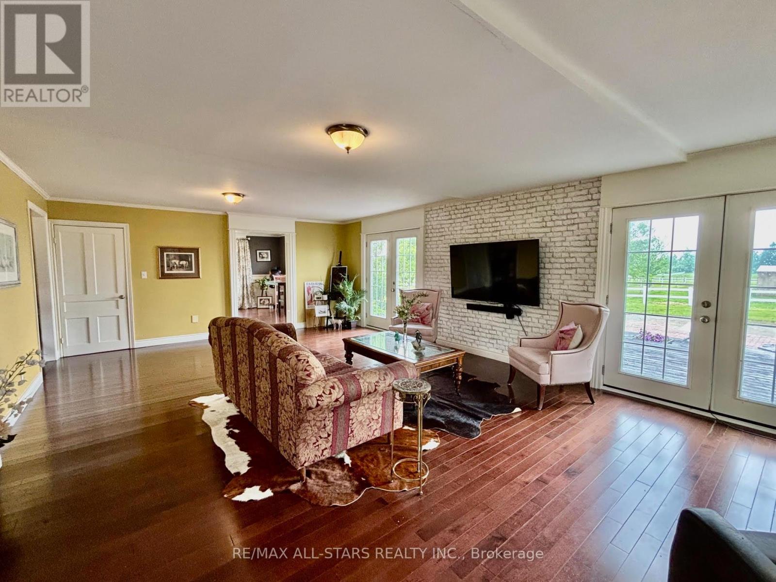 777 Cambray Road, Kawartha Lakes (Mariposa), Ontario  K0M 2T0 - Photo 7 - X12220254