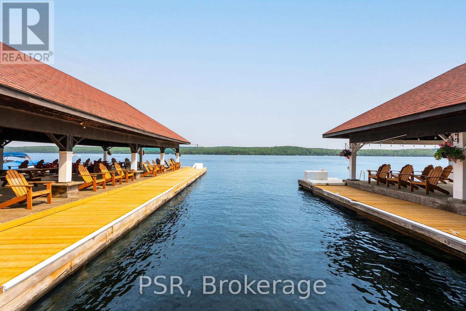 118 - 12 Bigwin Island, Lake Of Bays (Franklin), Ontario  P0B 1A0 - Photo 24 - X12220333
