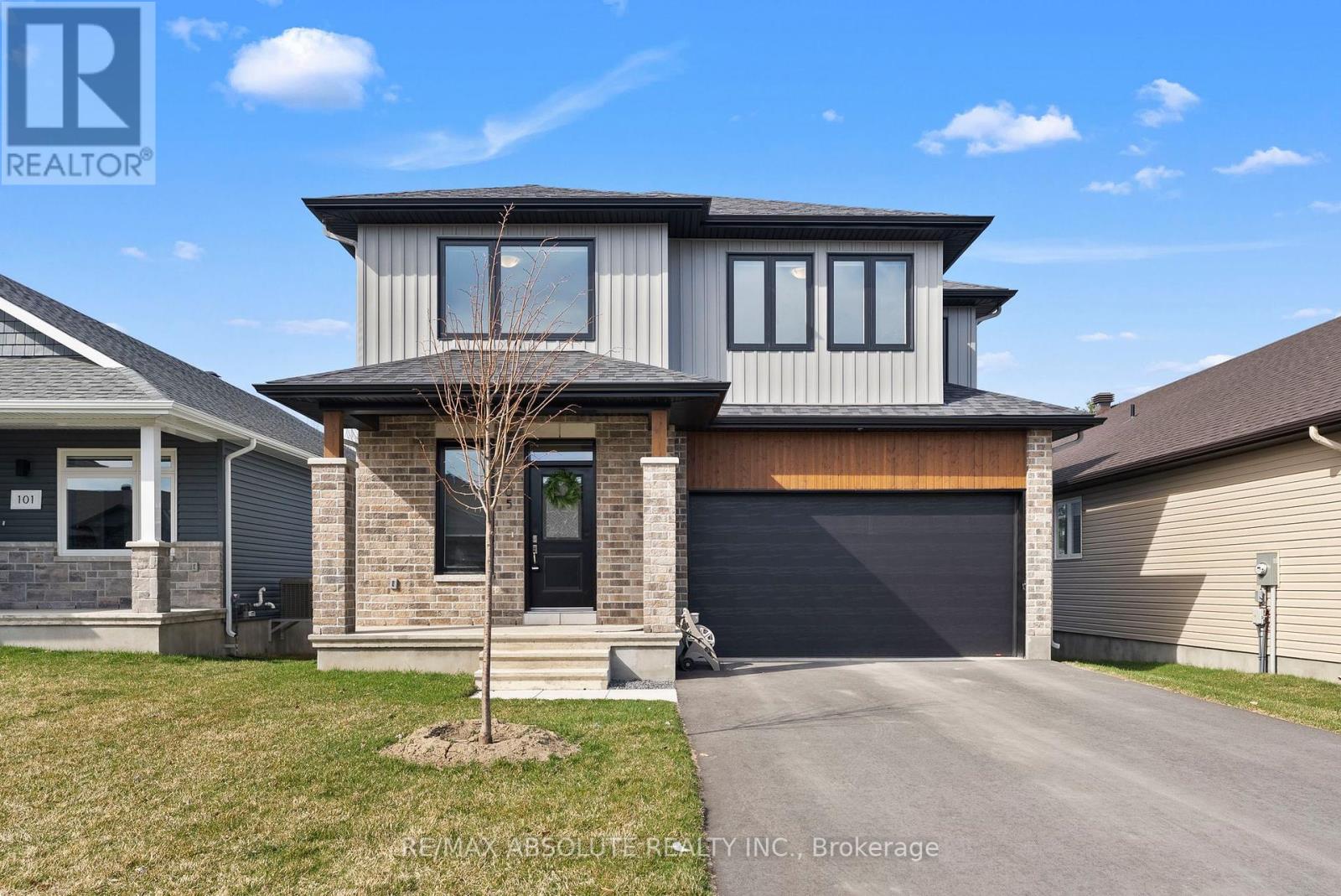 105 SEABERT DRIVE, Arnprior, Ontario