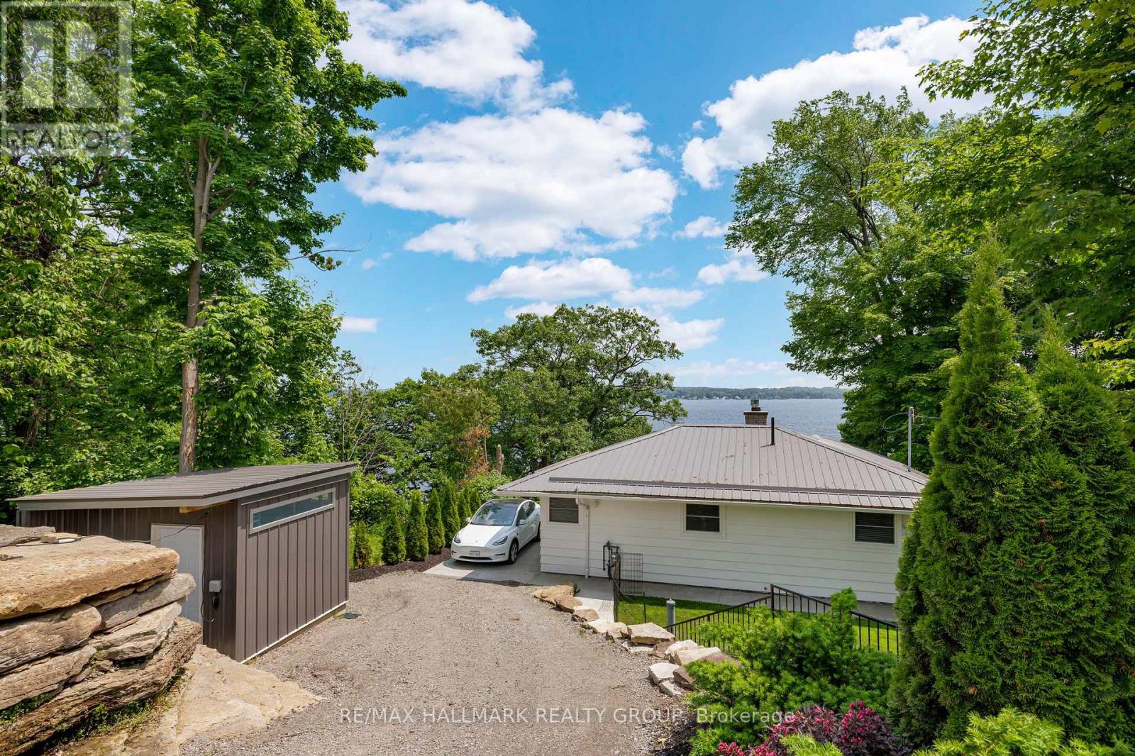 197 Brockmere Cliff Road, Elizabethtown-Kitley, Ontario  K6V 5T3 - Photo 11 - X12220360