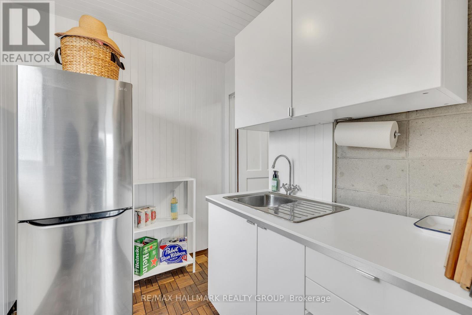 197 Brockmere Cliff Road, Elizabethtown-Kitley, Ontario  K6V 5T3 - Photo 16 - X12220360